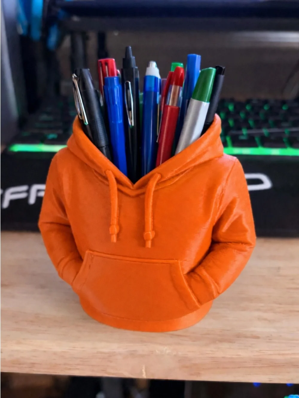 Hoodie Desk Pen Holder